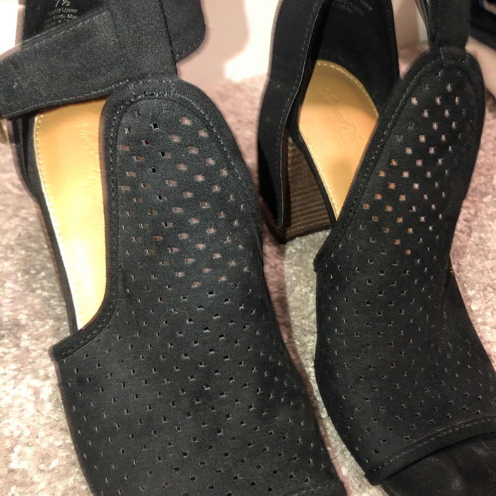 Booties - Picture 4 of 5